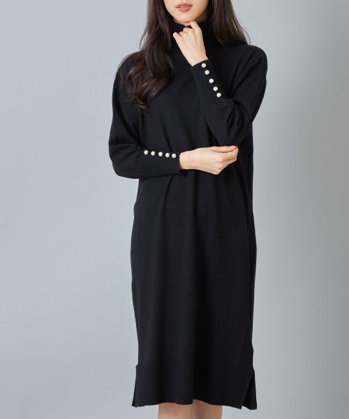袖パール付きタートルネックニットワンピース トッコクローゼット Tocco Closet D Fashion