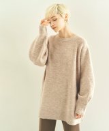 ベージュ