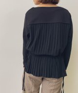 ブラック(01)