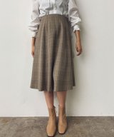 ベージュ系(28)
