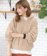 ベージュ