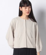 ベージュ系