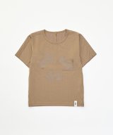 ベージュ系