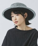 ライトグリーン