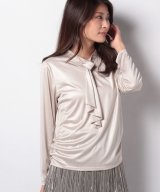 ベージュ系