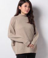 ベージュ系