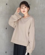 ベージュ