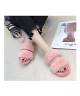 ピンク