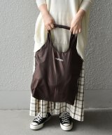 ブラウン