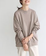 ベージュ
