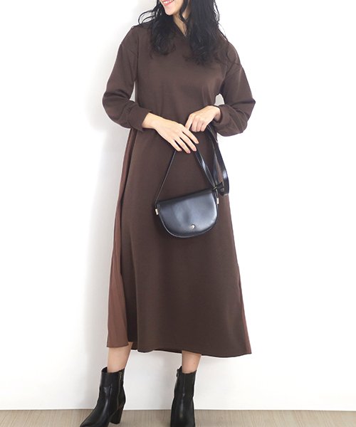 セール62 Off バックプリーツフーディーワンピース 長袖 ロング丈 無地 プリーツ きれいめ レディース アミュレット Amulet D Fashion