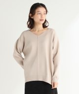 ベージュ