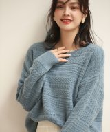 ブルー