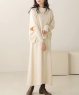 アイボリー