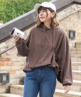 ダークブラウン