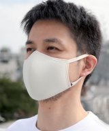 ベージュ