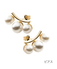 cream dot/3連パールが目を惹く大ぶりカーブピアス/イヤリング/503648839