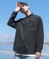 ブラック