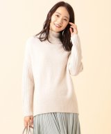 アイボリーベージュ