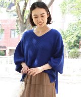 ブルー