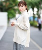 アイボリー