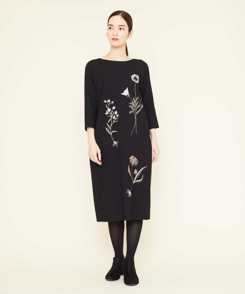 フラワーエンブロイダリーワンピース シビラ Sybilla D Fashion フラワーエンブロイダリーワンピース シビラ Sybilla D Fashion