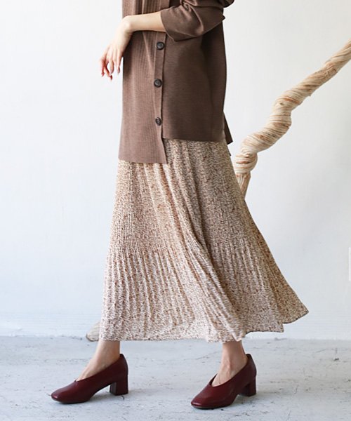 セール24 Off 裏地フリース小花柄消しプリーツスカート リアルキューブ Real Cube D Fashion セール24 Off 裏地フリース小花柄消しプリーツスカート リアルキューブ Real Cube D Fashion