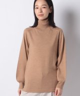 ベージュ