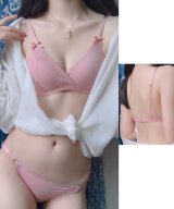 ピンク