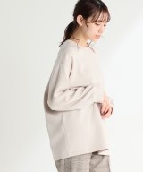 ベージュ