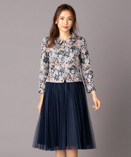 セール 51 Off Limonta 切替ワンピース レリアン Leilian D Fashion セール 51 Off Limonta 切替ワンピース レリアン Leilian D Fashion