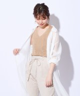 ベージュ