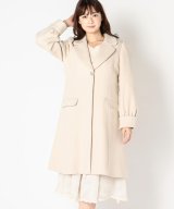 ベージュ