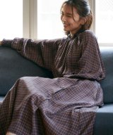 ブラウン