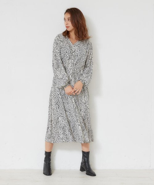 セール ダルメシアン柄前ボタンワンピース アンレリッシュ Unrelish D Fashion