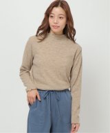 ベージュ