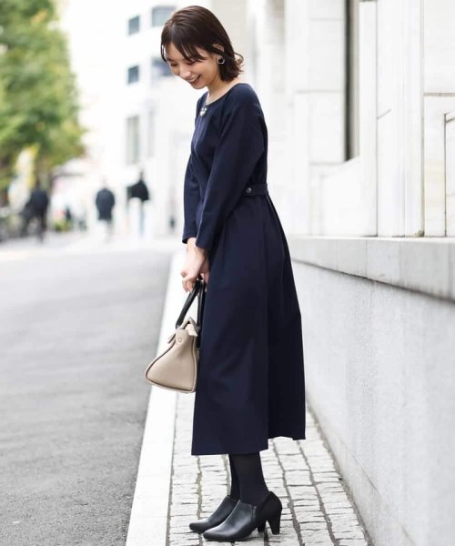 セール ウエストタックワンピース アー ヴェ ヴェ A V V D Fashion セール ウエストタックワンピース アー ヴェ ヴェ A V V D Fashion