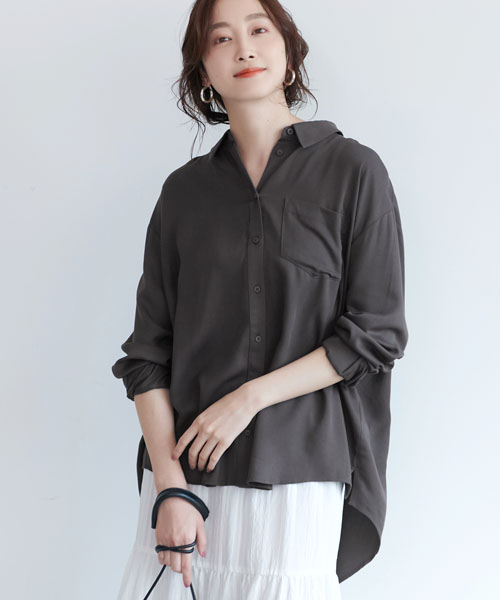 セール 極美品 Mfil ミカコナカムラ サイドカットブラウス