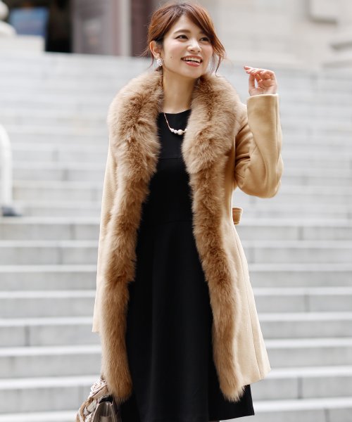 フォックスファーボタンフェミニンコート 秋冬 結婚式対応 冬 コート プールヴー Pourvous D Fashion