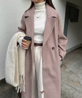 ピンクベージュ