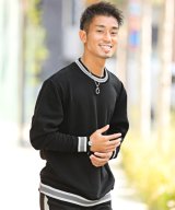 ブラック