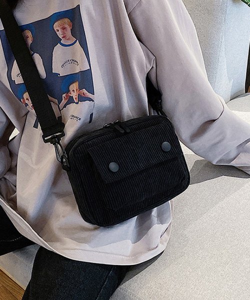 セール コーデュロイショルダーバッグ レディース 小さめ ショルダーポーチ 男女兼用バッグ お出かけ スクエアスマホバッグ ポシェット ミニミニストア Miniministore D Fashion セール コーデュロイショルダーバッグ レディース 小さめ ショルダーポーチ 男女兼用バッグ お出かけ スクエアスマホバッグ ポシェット ミニミニストア Miniministore D Fashion