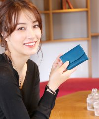 Mia Borsa/[Mia Borsa]牛革レザー 三つ折りミニ財布/503731781