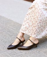 ブラウン