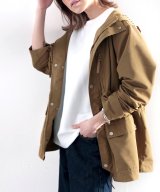 ダークベージュ×ベージュ