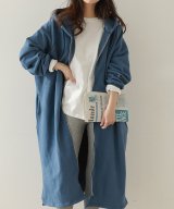 ブルー