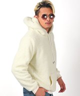オフホワイト