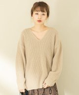 ライトベージュ