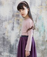 ピンクベージュ