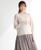 ベージュ